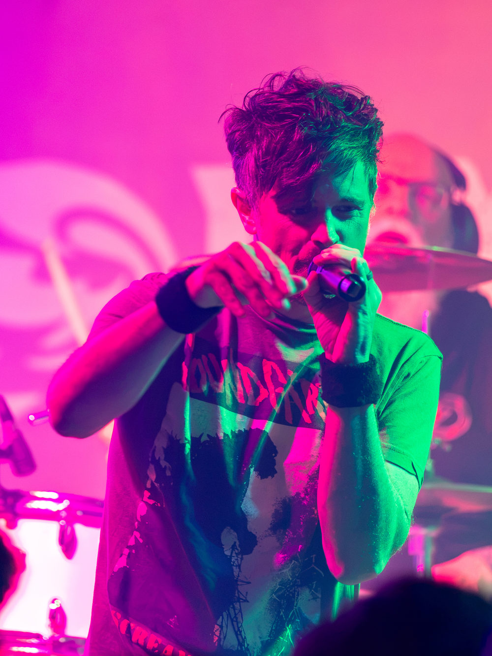 Peters, vocals